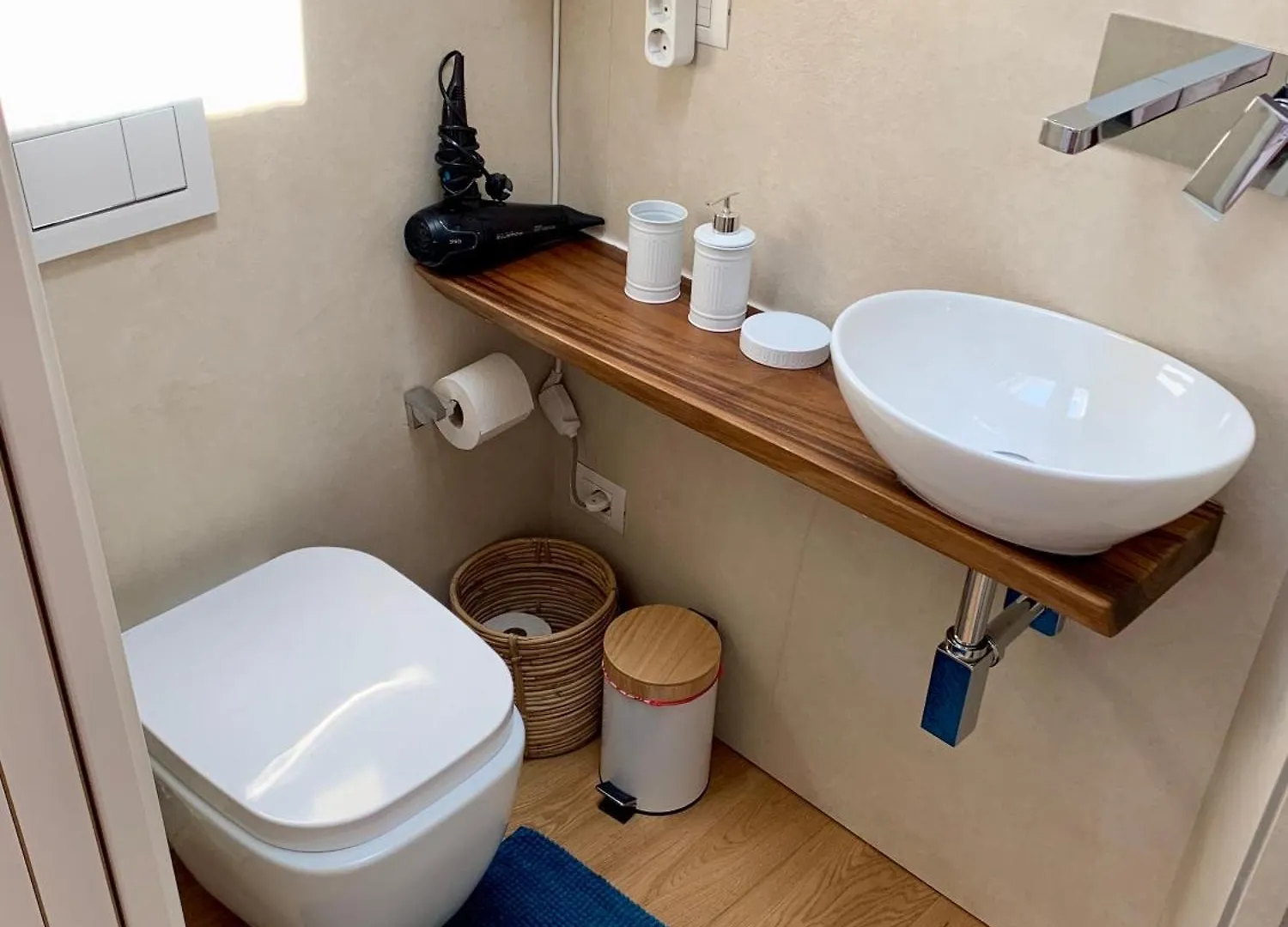 Apartment Bright Mini Studio In The Heart Of Milan Italy